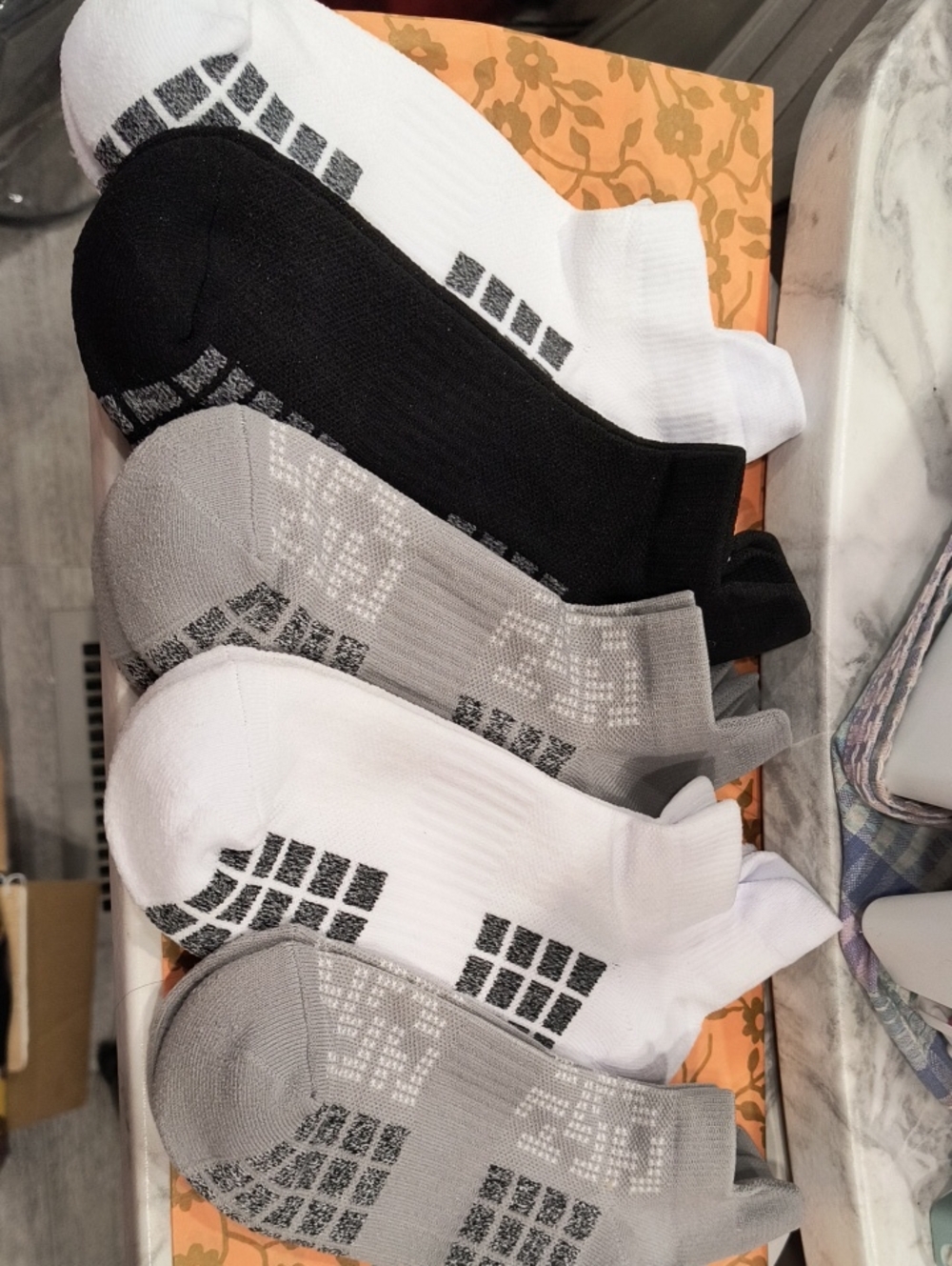 Men's No-Show Athletic Socks - White, Black & Gray, 5 Pair